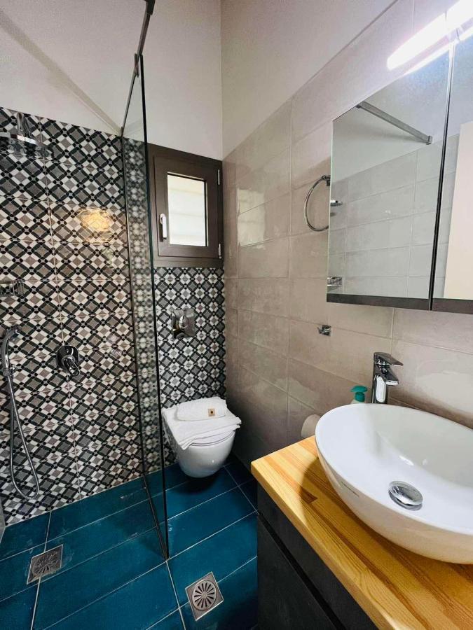 Gargarou Residences Kómboi Dış mekan fotoğraf